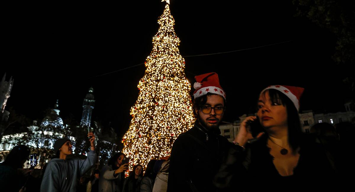 Imagen archivo árbol de navidad plaza del Ayuntamiento 
