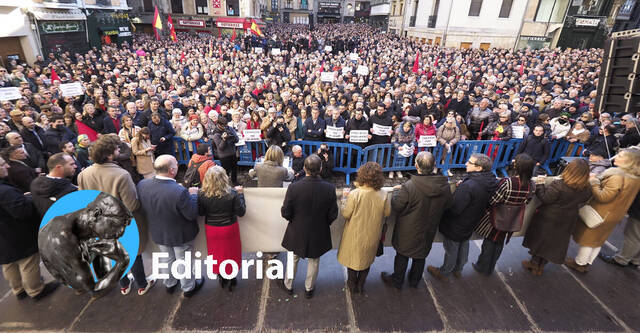 La calle otra vez contra Sánchez: esta vez en Pamplona