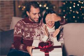 ¡Sorpréndela! Mejores regalos para mujeres en Navidad 2023