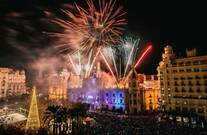 À Punt ofrece esta noche en directo desde Valencia el espectáculo pirotécnico más grande de España con 4 castillos de fuegos simultáneos