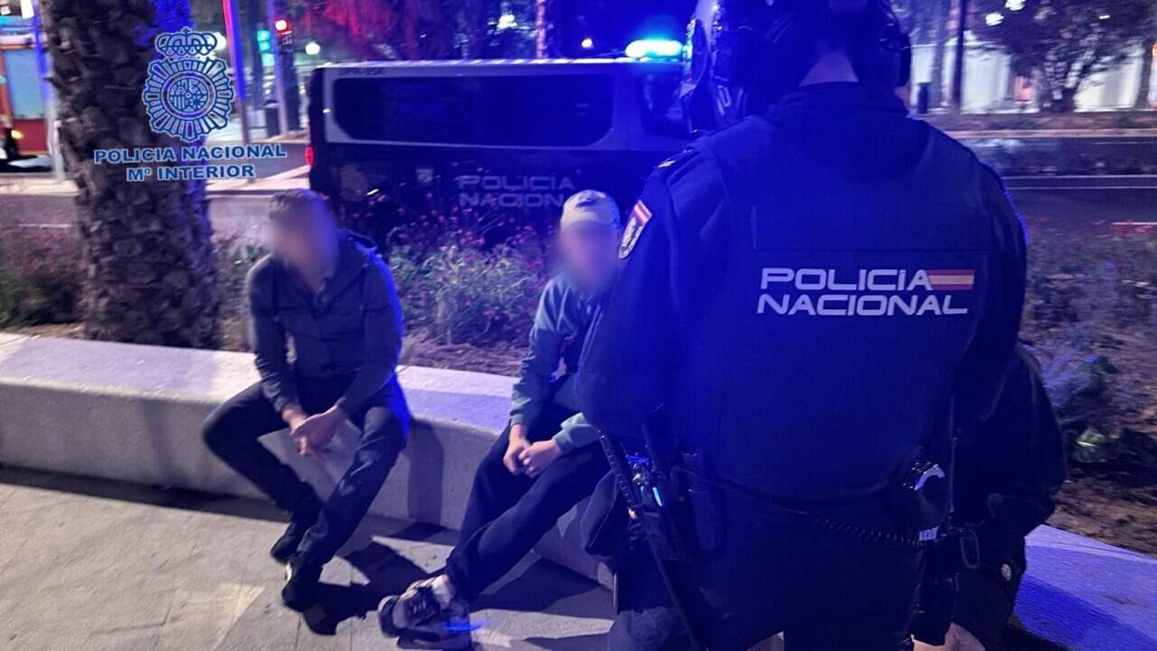Los tres detenidos por lanzar bengalas en Alicante