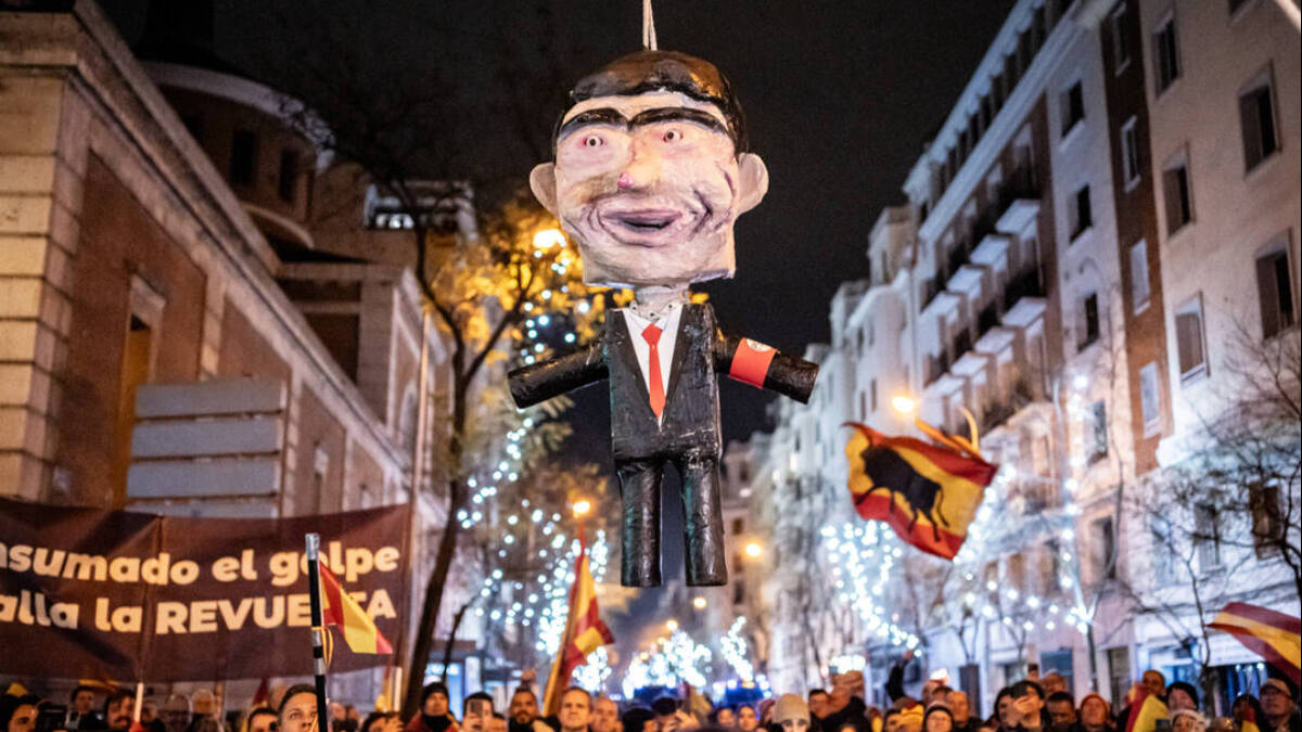El PSOE intentará sacar rédito político del bochorno de la Nochevieja en Ferraz