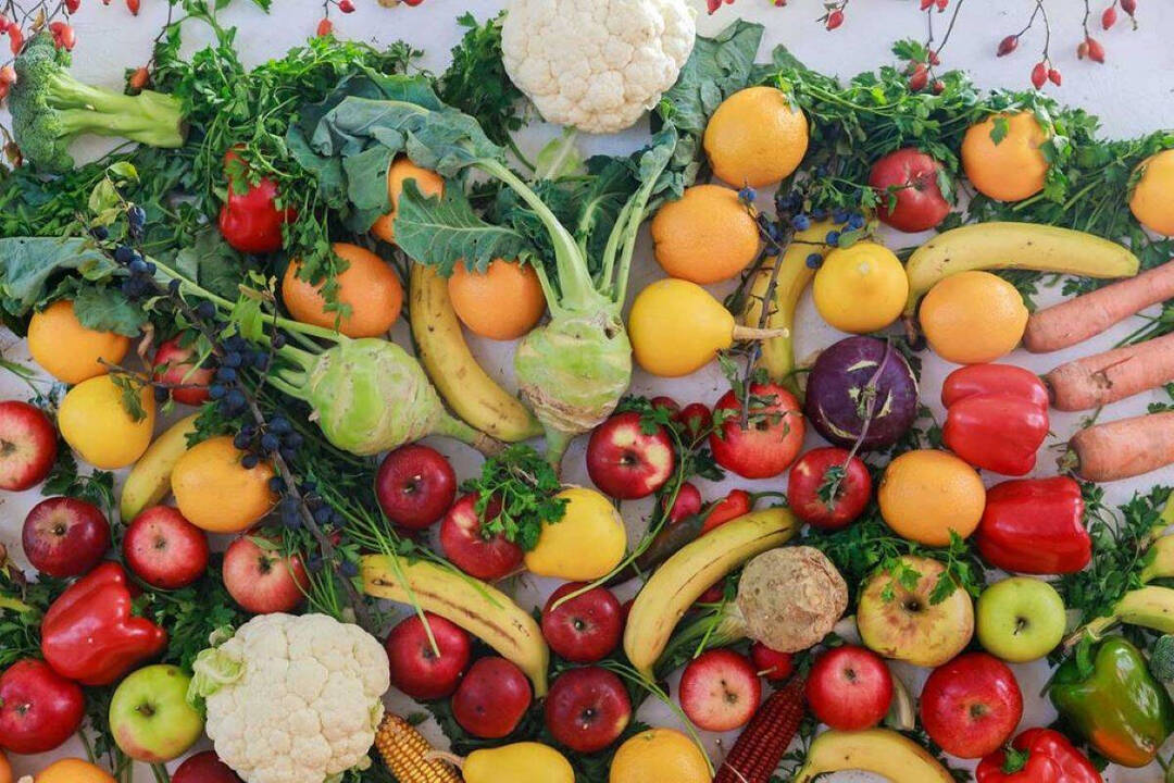 Las verduras crucíferas contienen sulforafano, compuesto organosulfurado que activa las enzimas antioxidantes de las células inmunitarias.