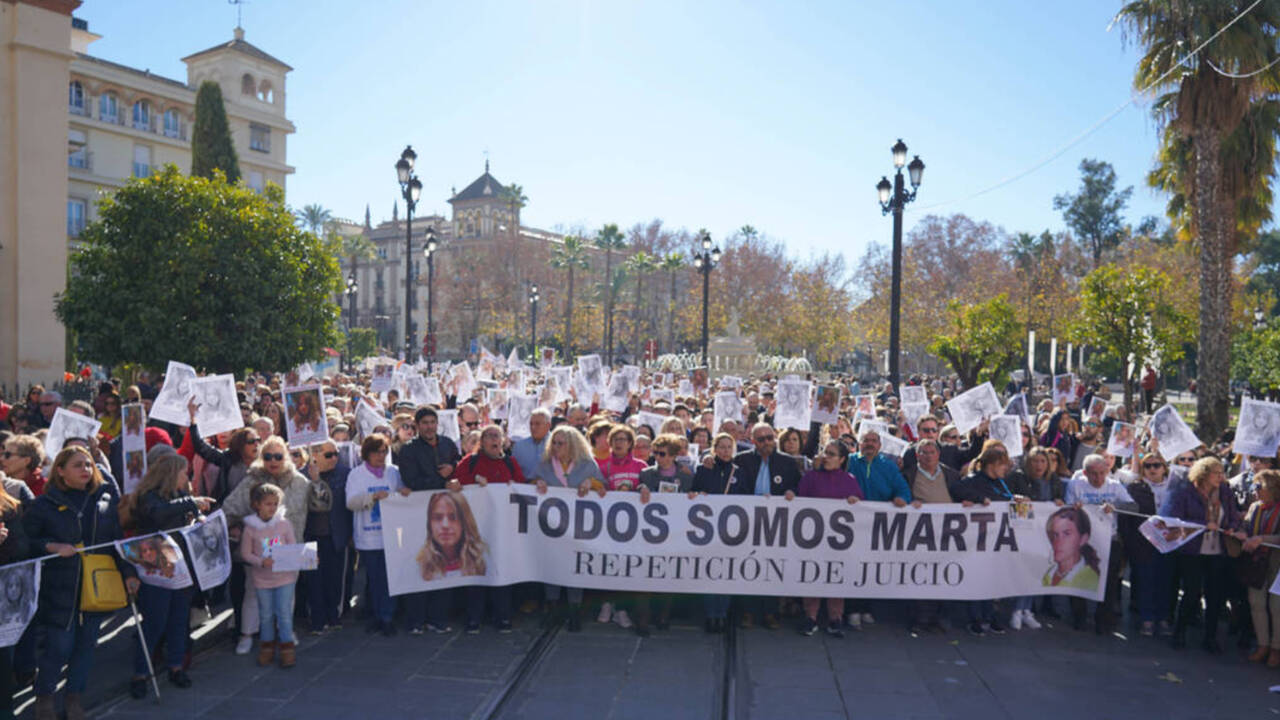 Una de las manifestaciones organizadas por la familia de Marta del Castillo.