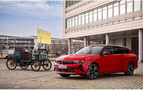 Opel afronta su electrificación total 125 años después