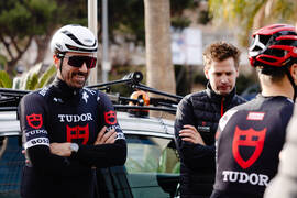 El Tudor Pro Cycling arranca su presencia en las grandes vueltas con el Giro