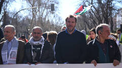 Puente, con la extrema izquierda: se manifiesta públicamente a favor de Palestina