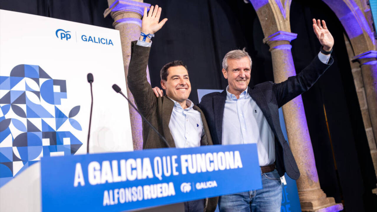 Los presidentes del PP de Andalucía y Galicia, Juanma Moreno y Alfonso Rueda.