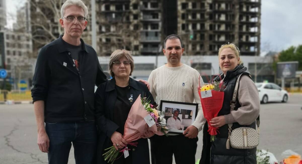 Víctimas del incendio de Londres visitan València