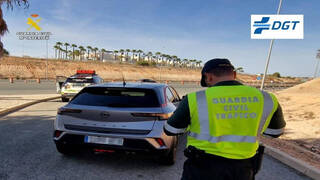 Detenido un conductor por circular al doble de lo permitido en Torrevieja