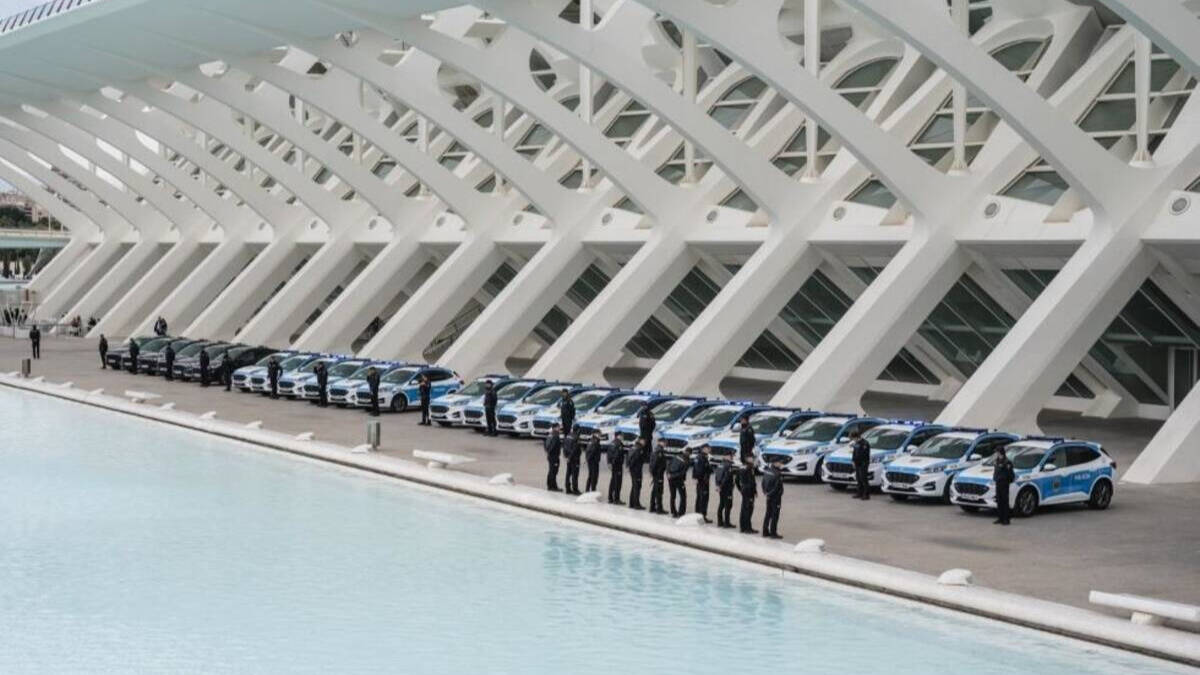 Flota de nuevos vehículos de Policía