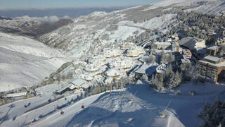 Una gran nevada deja esta espectacular estampa y prolonga la temporada de esquí