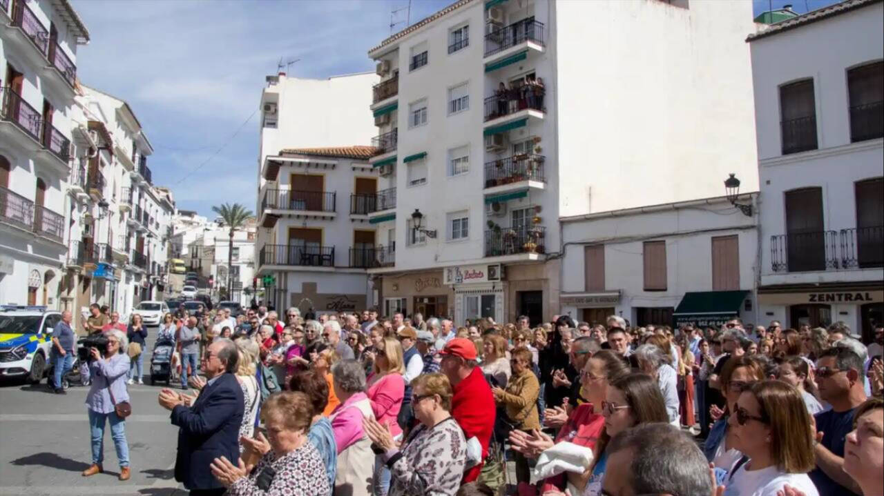 Concentración en Pizarra (Málaga) por el asesinato de una vecina.