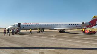 La valenciana Air Nostrum busca en Madrid tripulantes de cabina de pasajeros