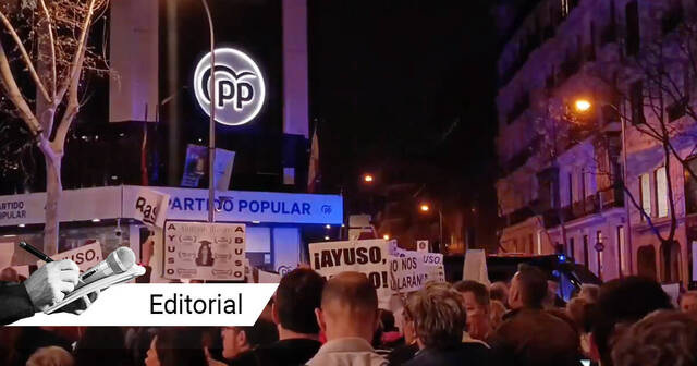 Manifestación en la sede del PP: el delegado del Gobierno en Madrid debe dimitir