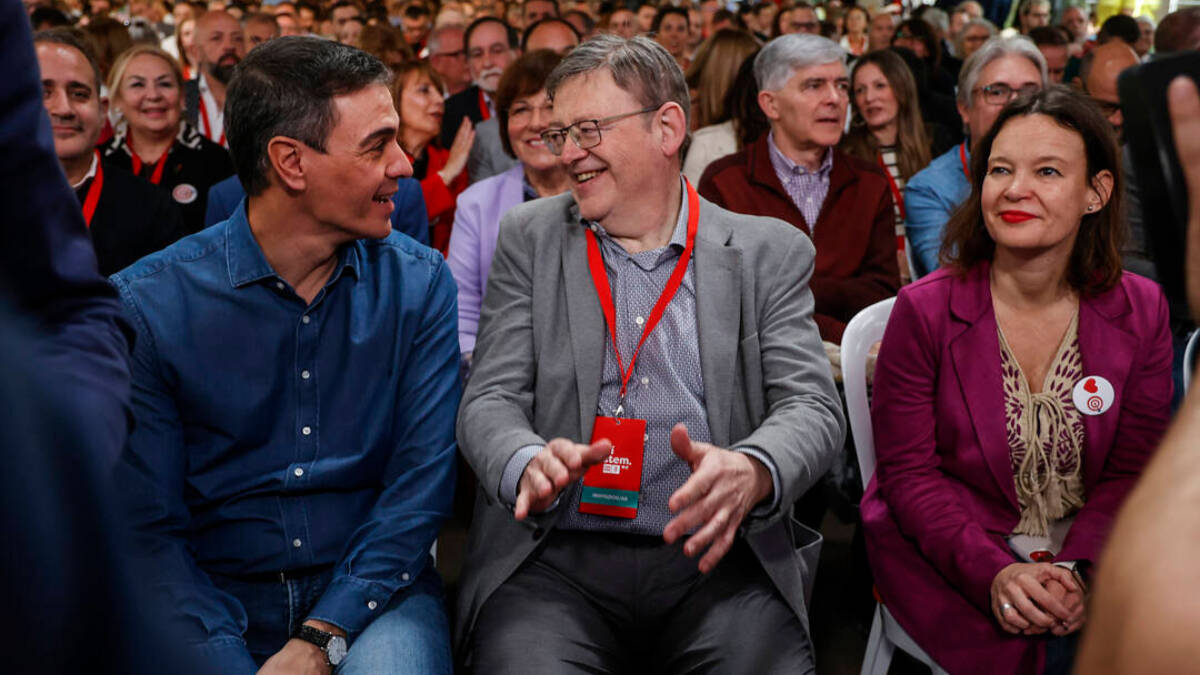 Pedro Sánchez y Ximo Puig en el congreso del PSPV