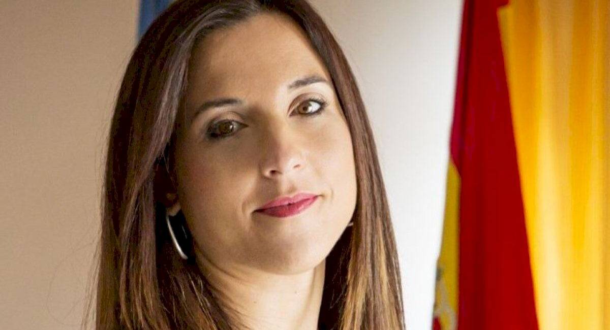 Alcaldesa de Caudete de las Fuentes, Vanesa López Guijarro. 