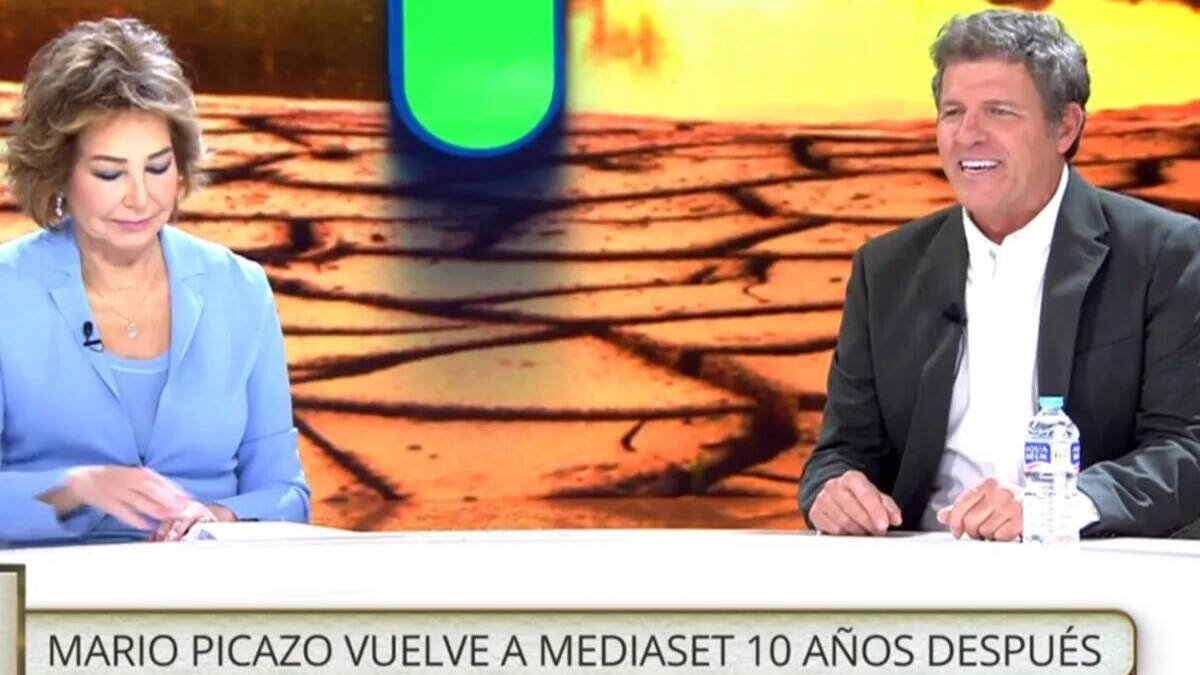 Ana Rosa Quintana y Mario Picazo, en el plató de 'TardeAR' en Telecinco.