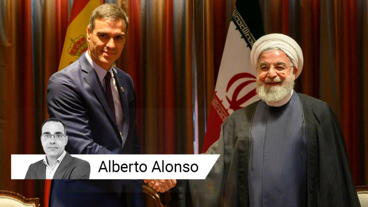 El presidente del Gobierno, Pedro Sánchez, junto al presidente de Irán, Hassan Rohani.