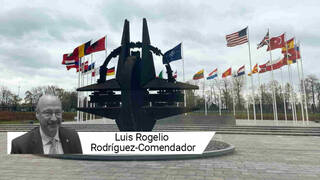 Escultura a la entrada de la sede de la OTAN en Bruselas.