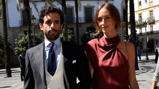 El hijo de Aznar rivaliza con la boda de Almeida: ¿quién es su millonaria novia?