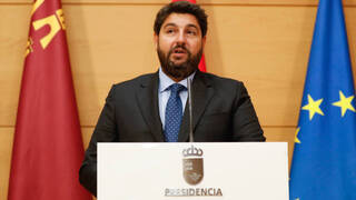 López Miras convence: sube y alcanzaría ya la mayoría absoluta en Murcia