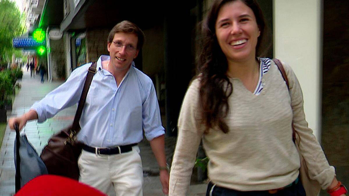 José Luis Martínez-Almeida y Teresa Urquijo regresan felices de su luna de miel