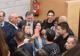 Rajoy, el nuevo influencer que triunfa entre los universitarios